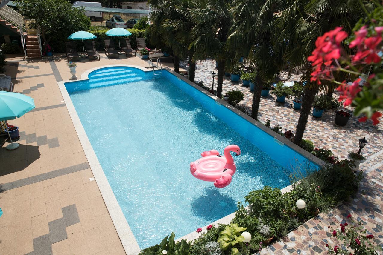 Apartments Paradis Rovinj Exterior photo